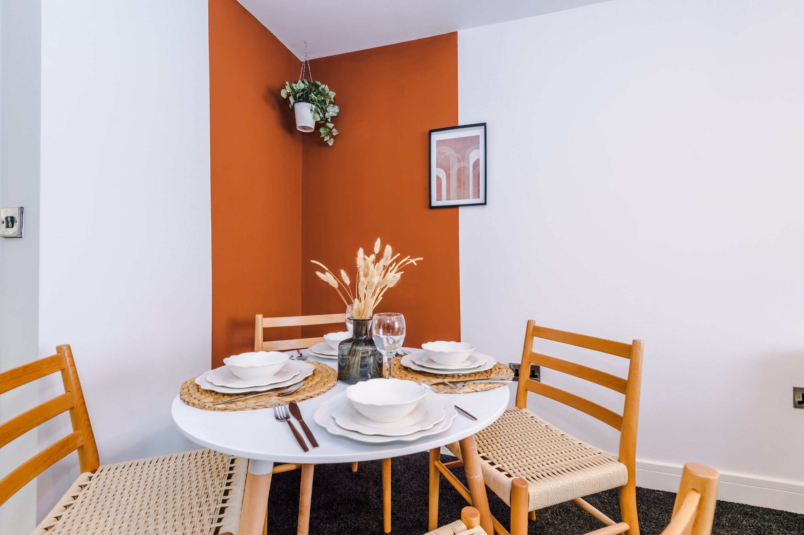 Apt27-34